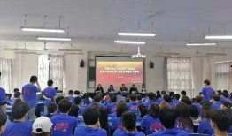 青年艾最新技能爆料,引领潮流的跨界创新